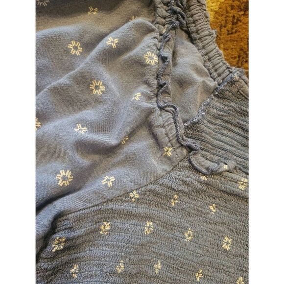Old Navy Dress Women's Medium Blue Puff Sleeve Smocked Midi Chambray Block Print - Picture 4 of 6